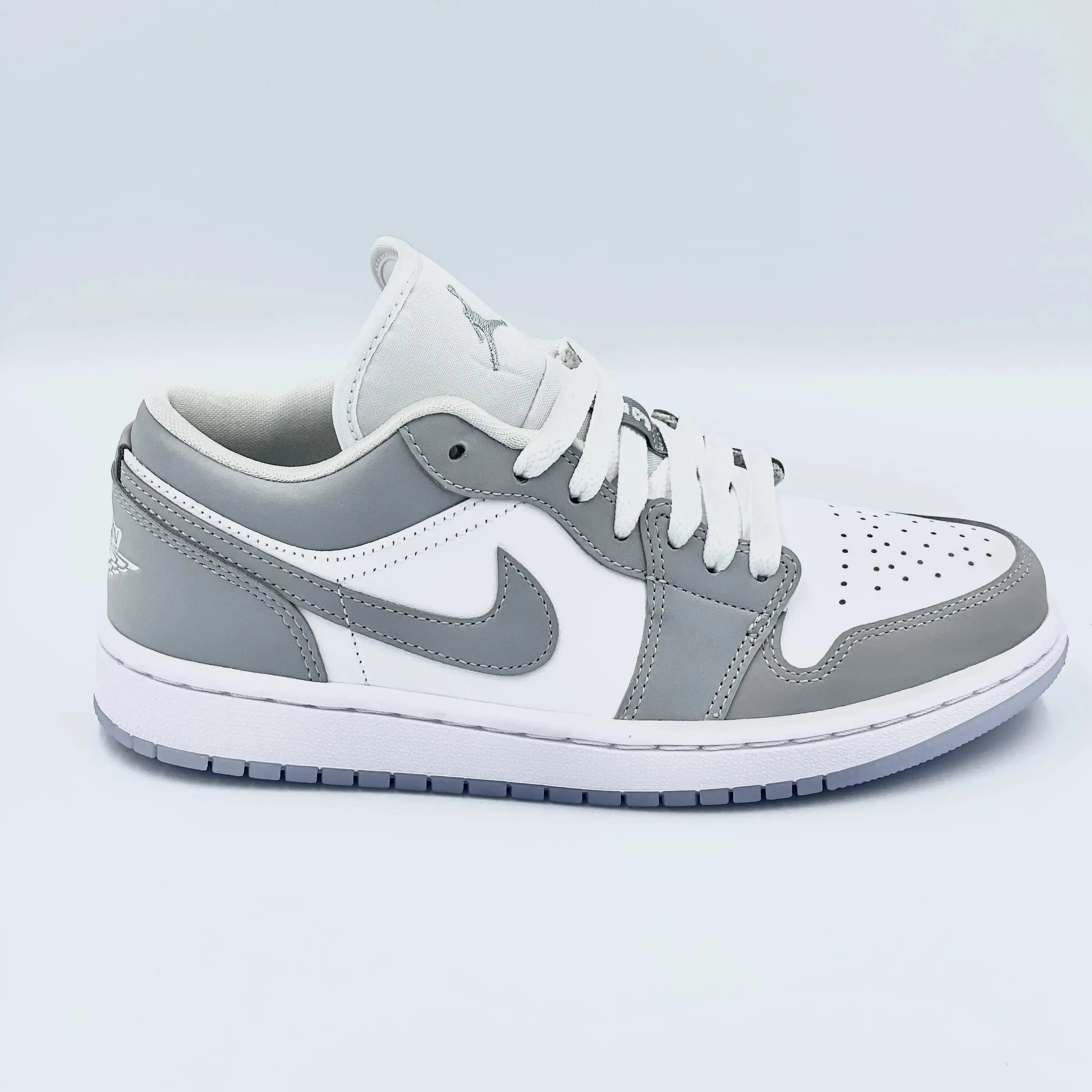 Jordan 1 Low Wolf Grey