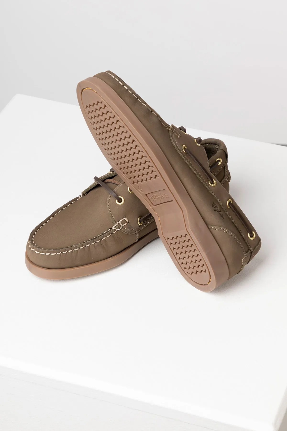 Ladies Leather Deck Shoes - Reighton